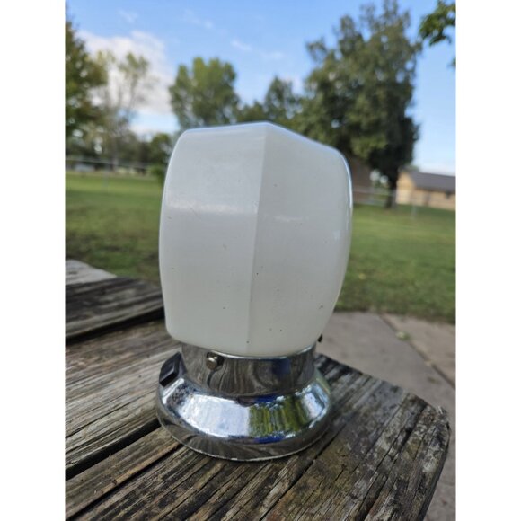 Vintage Wall Mount Bathroom Light Fixture With Art Deco Globe Plus Outlet - Picture 2 of 12